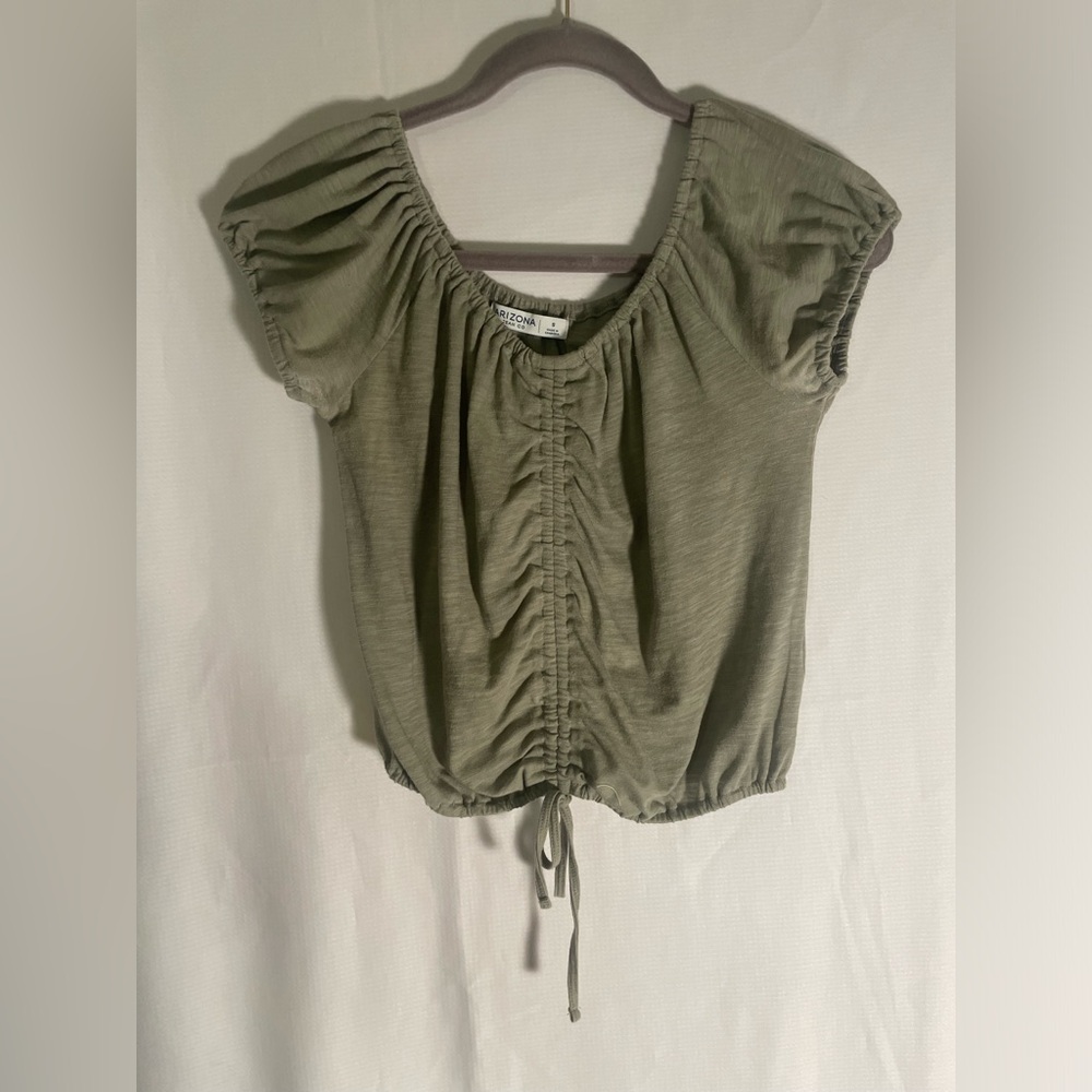 Safe green bow top.
